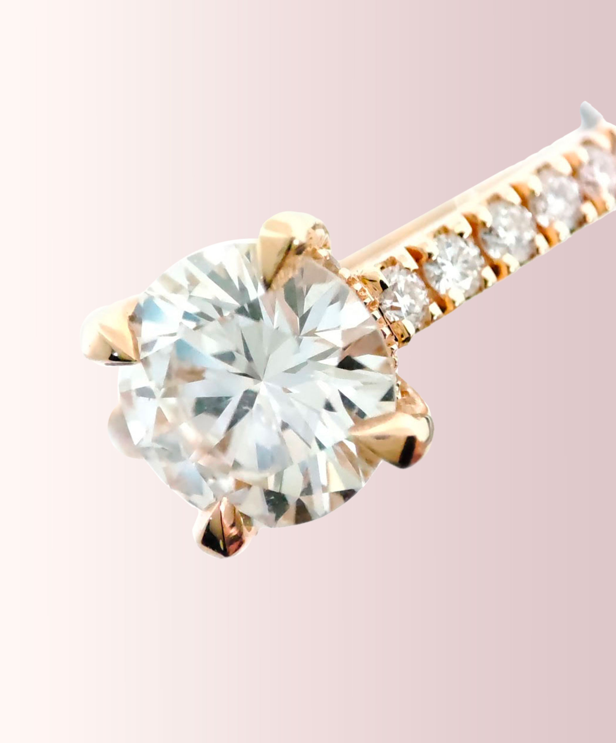 bague de fiançailles solitaire pavé