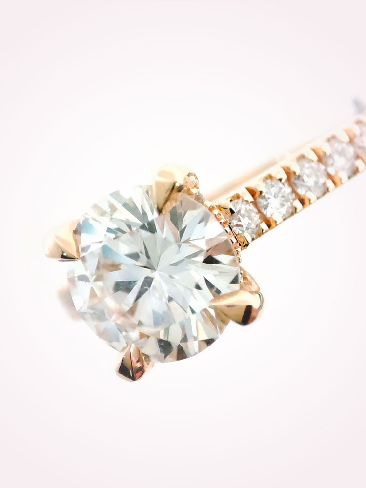bague de fiançailles solitaire pavé de diamants alexandra